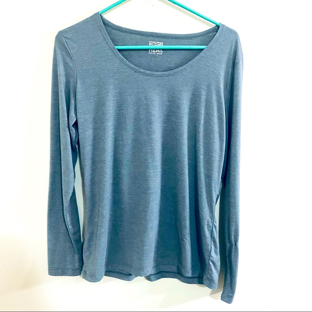 A890 - H5 - 32 Degrees - Size XL Woman Top ~ Activewear, Long Sleeve Scoop Neck